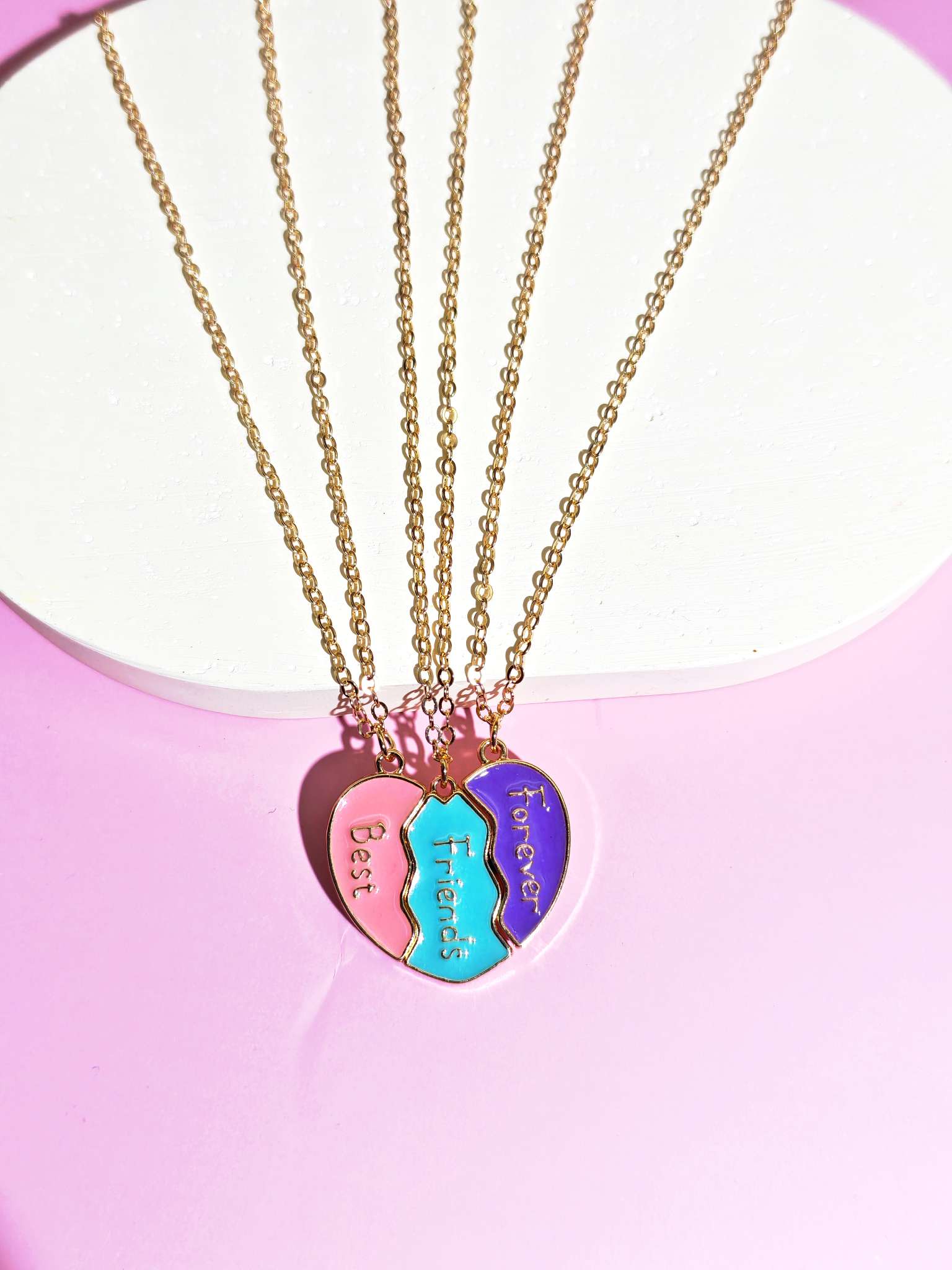 3 sets of magnetic alloy oil-dripping children's jewelry, cute princess-style jewelry, creative and fashionable birthday gifts for children detail image 3