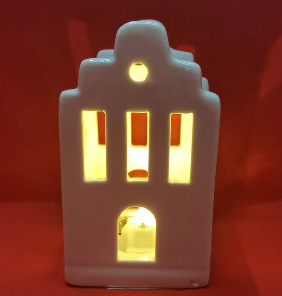陶瓷圣诞装饰工艺品，小房子带灯，6588产品图
