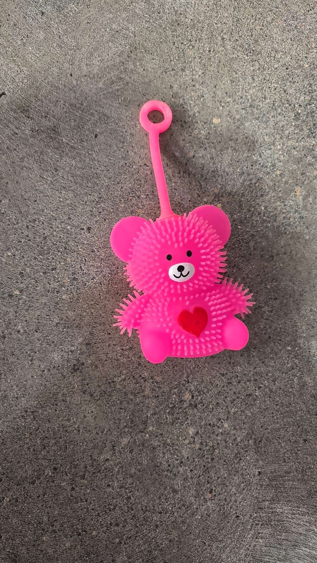 小坐熊 闪光毛毛球 地摊玩具 解压发泄儿童玩具发光玩具