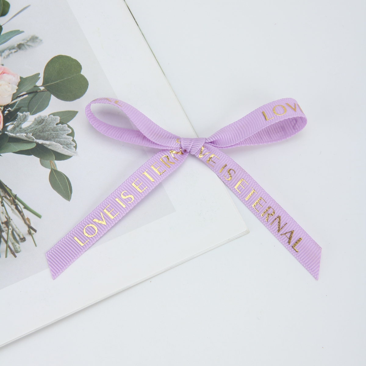 Gold-embossed ribbon bow, gift packaging Specification image