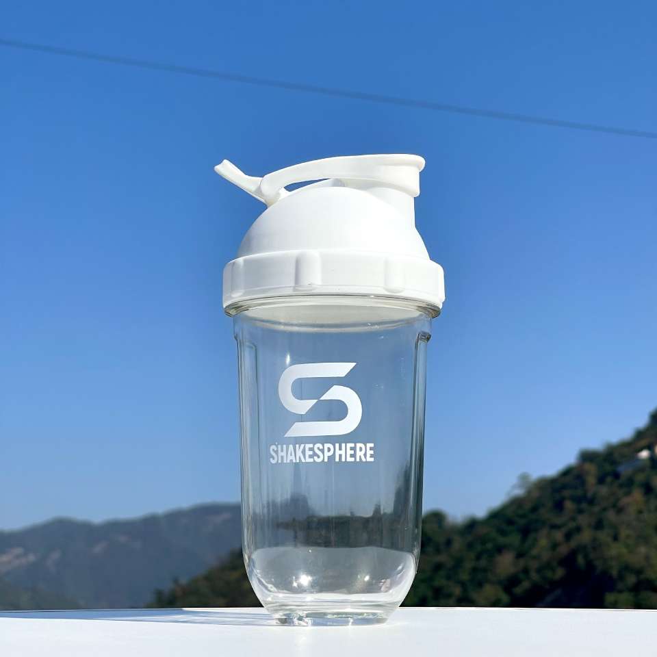 J63-822新款蛋白粉摇摇杯运动杯健身杯子奶昔杯带搅拌球塑料杯