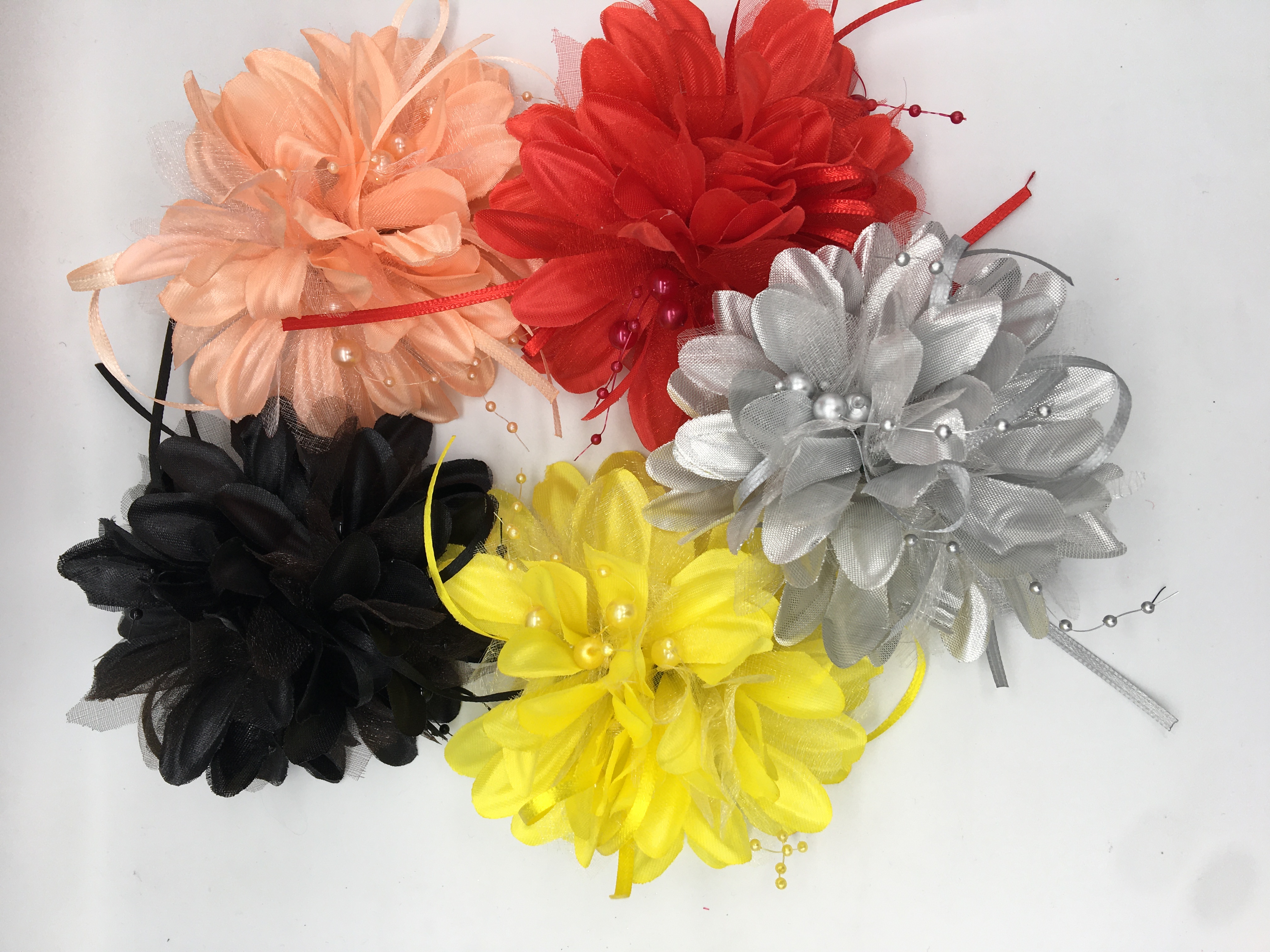 服饰配件定制蝴蝶结手编山羊绒线帽子伸缩扣提花领带布贴多用途设计