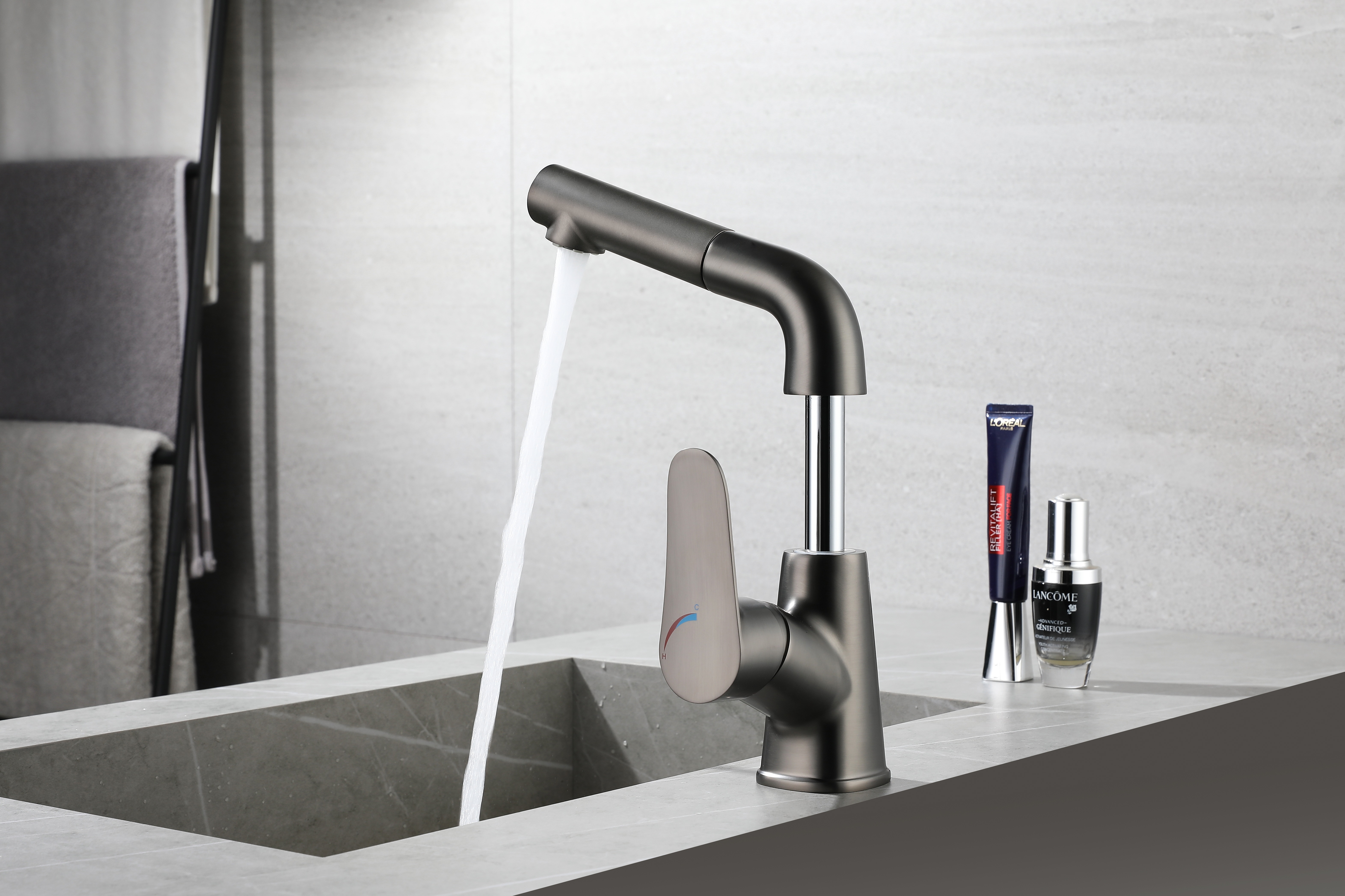 RAN brand, RRSLT-080 model, kitchen faucet, brass body, high-quality ceramic valve core, electroplated + baked paint, highly efficient water-saving, corrosion-resistant and wear-resistant full figure