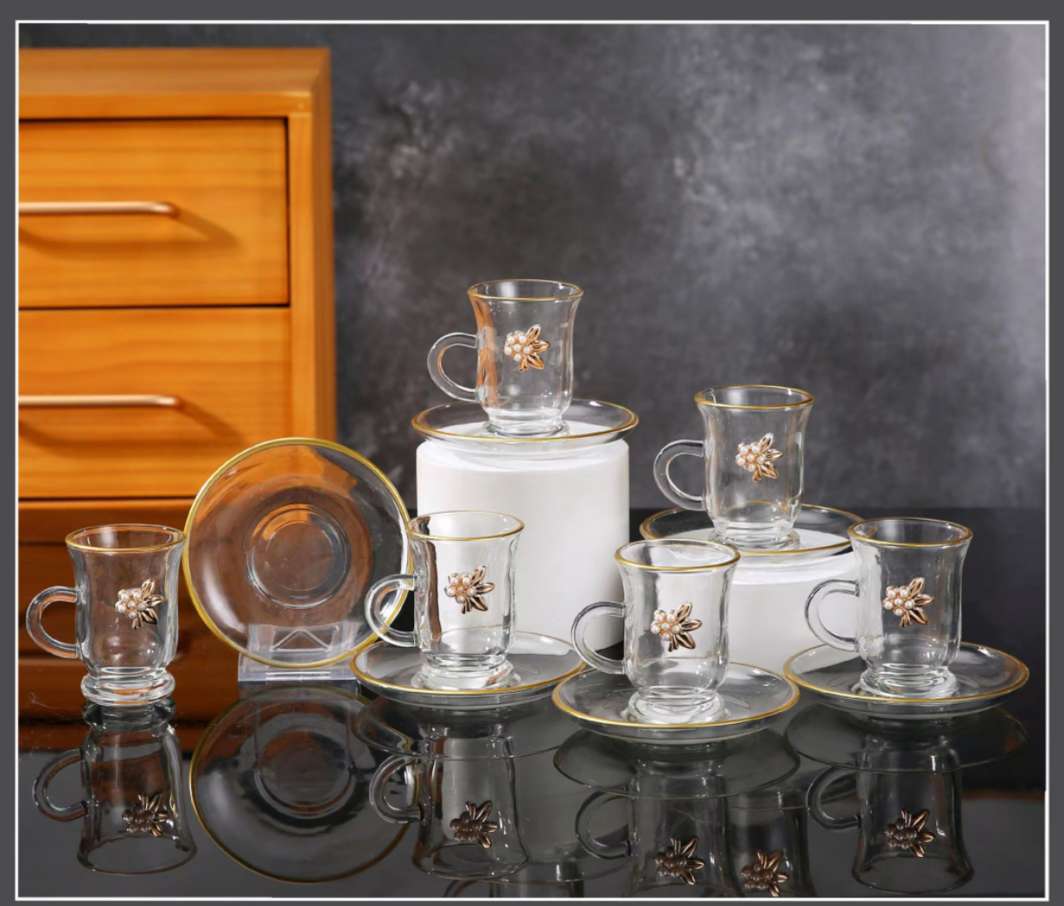 Daily necessities glass cups, bamboo joint cups, insulated cups, glass wine glasses, portable household water cups, creative cups Application Scenario