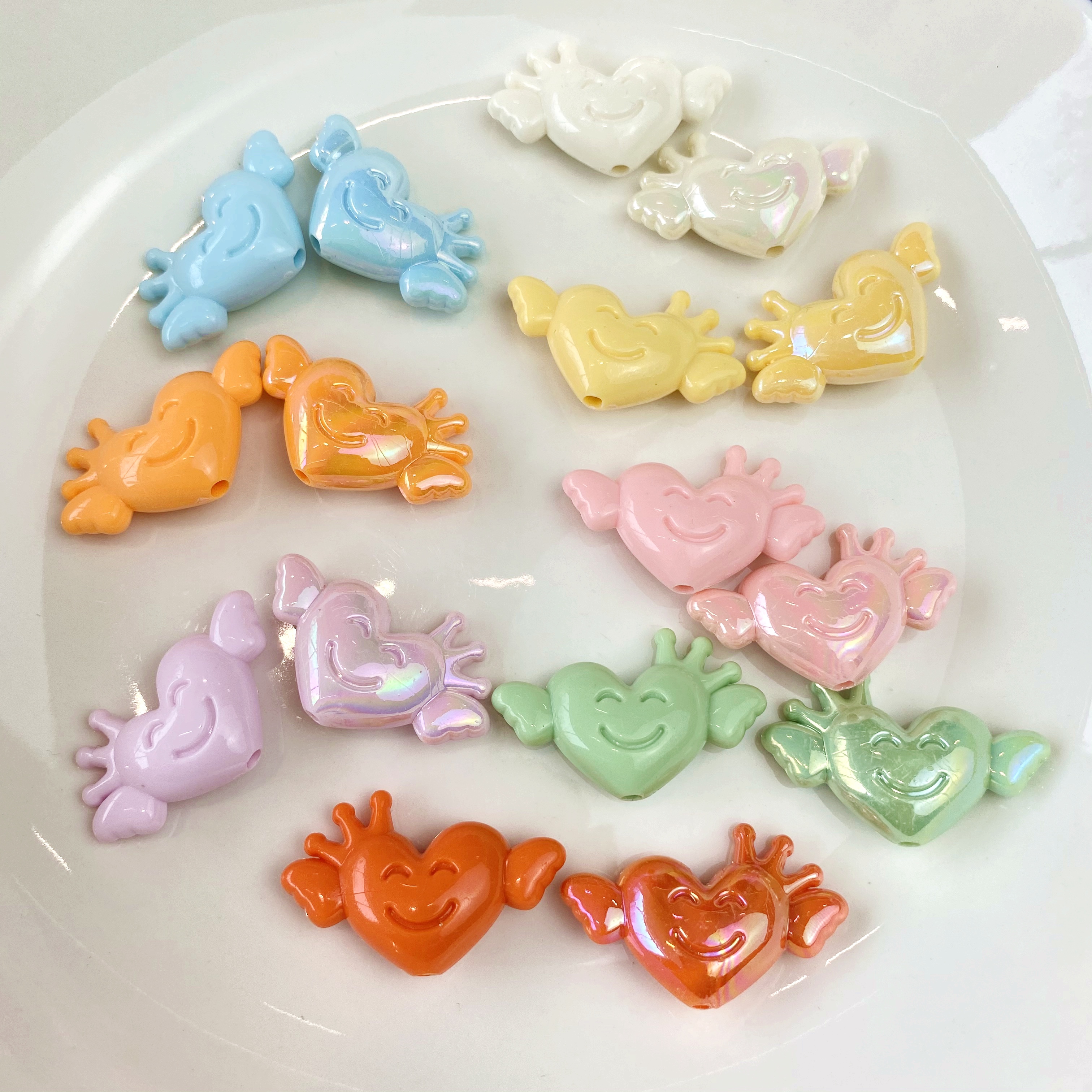 Acrylic milk-shaped wing heart diy/ Bracelet pendant, keychain, mobile phone pendant, accessory and jewelry making materials Application Scenario