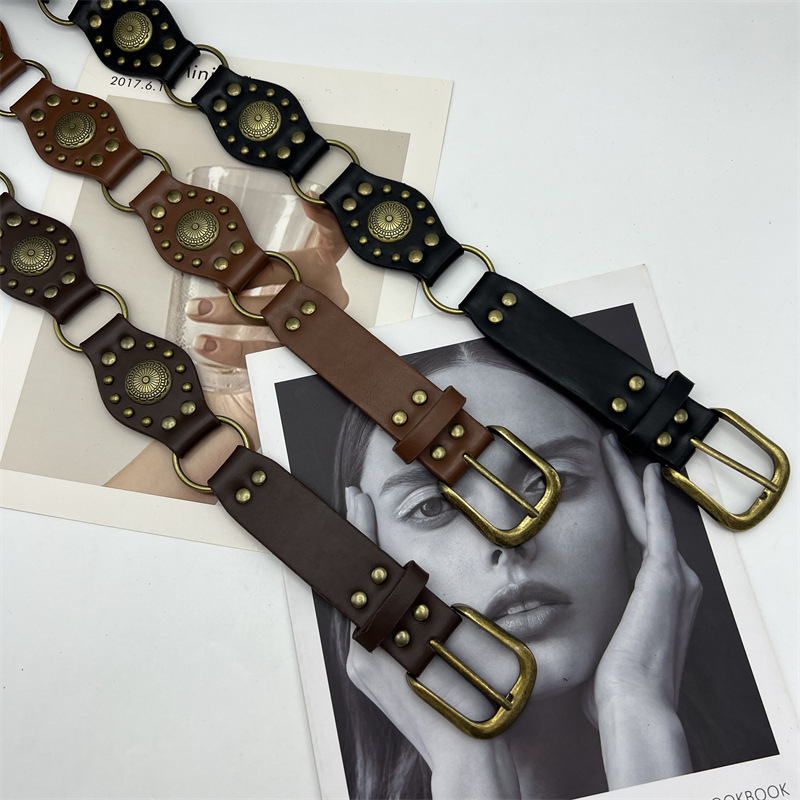 Retro punk-style denim waist chain with skirt, Bohemian belt, and versatile pants as decorative accessories full figure