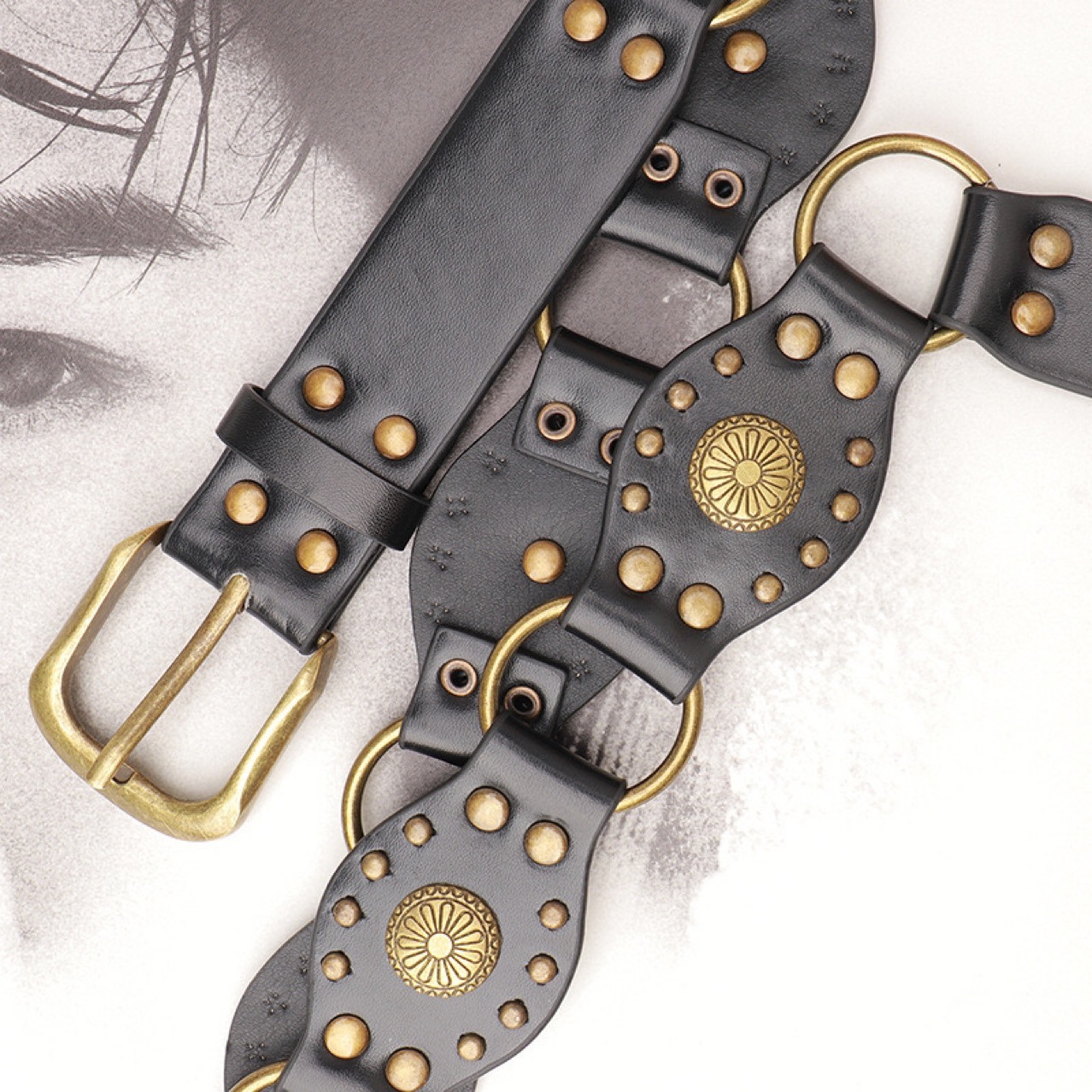 Retro punk-style denim waist chain with skirt, Bohemian belt, and versatile pants as decorative accessories Specification drawing