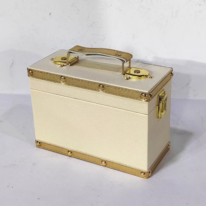 收纳盒，工艺摆件，装饰道具，箱包皮具，日用百货桌面摆件，圣诞节礼品盒，手提包装盒木质品工艺品详情2