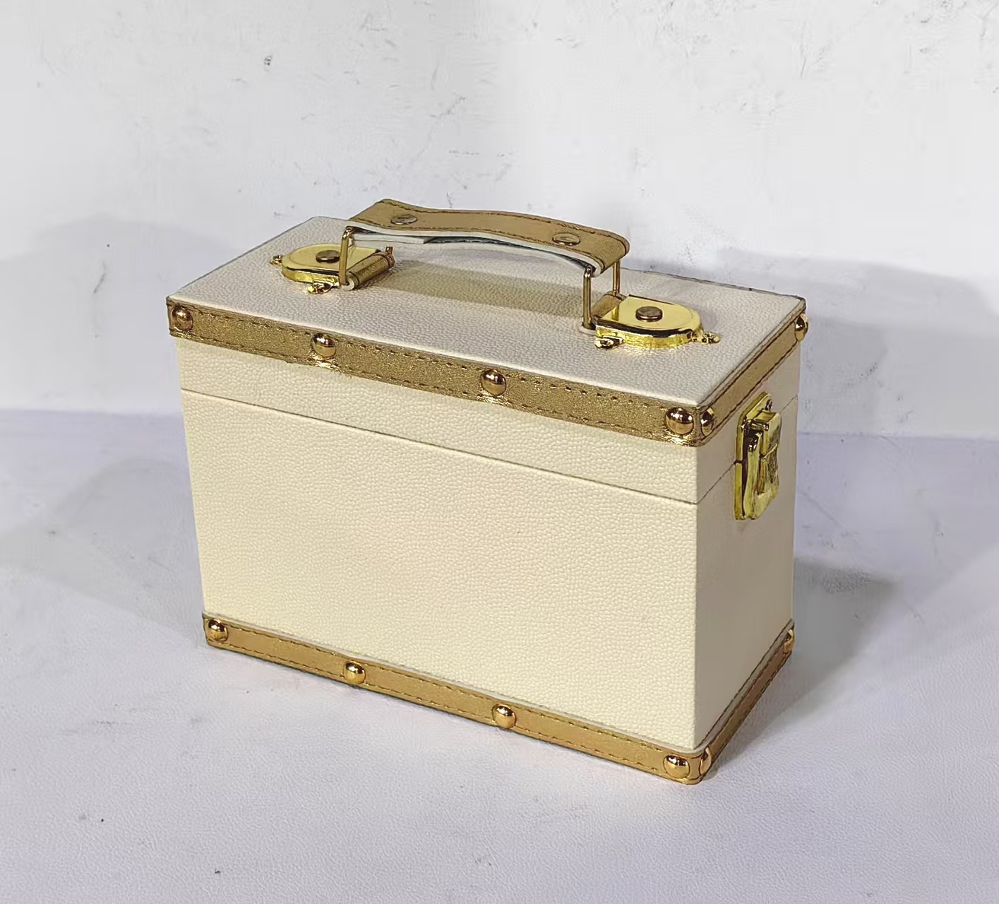 葫芦/木质品工艺品/木制工艺品/沉香手串/海洋相框白底实物图