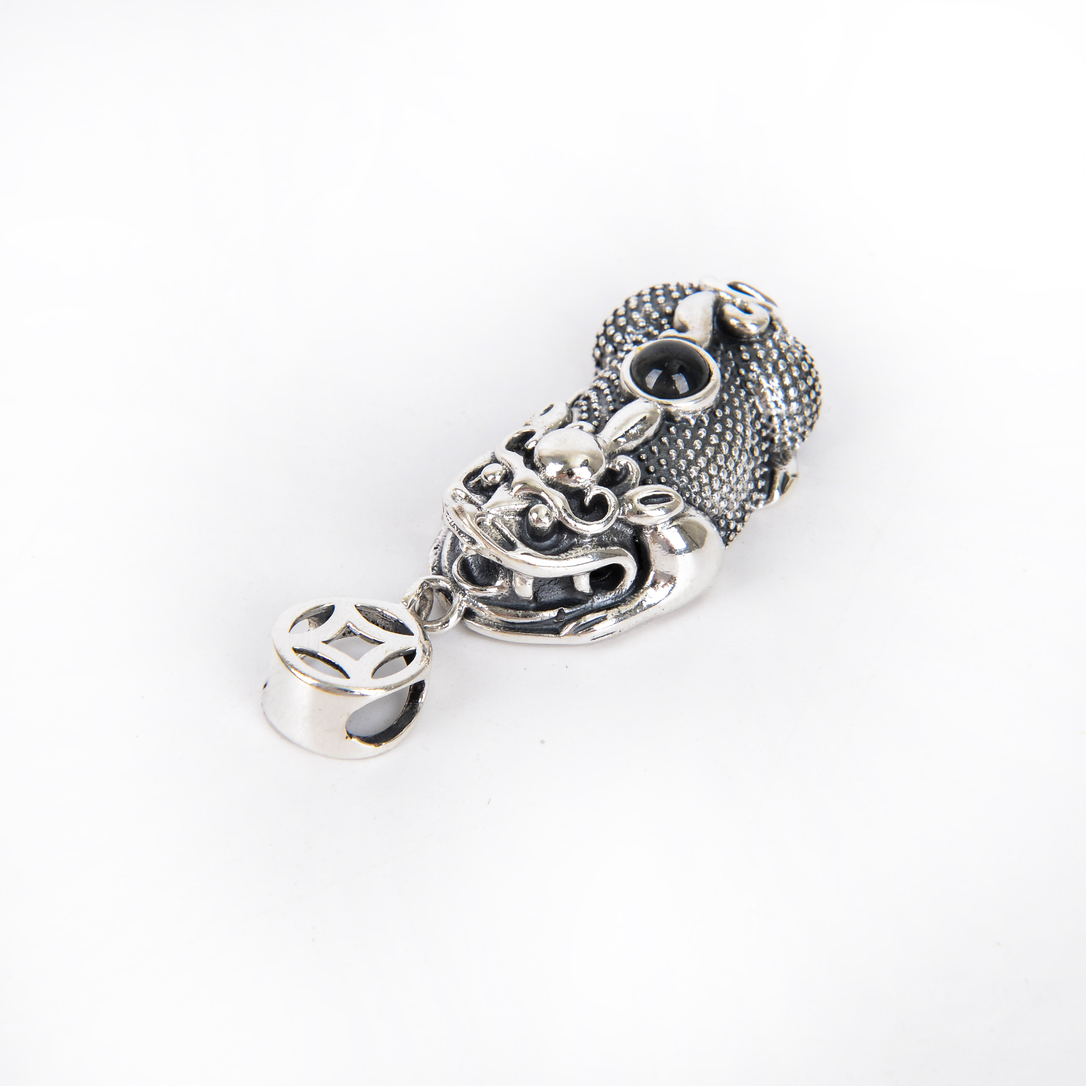 S925纯银霸王皮丘貔貅吊坠银男女士款双面大嘴情侣钥匙扣挂件吊坠