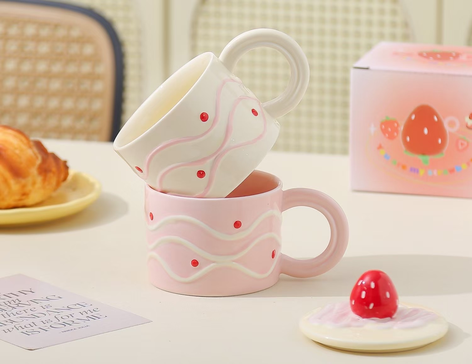 Cute bread bear ceramic water cup mug coffee cup with ceramic lid mug pic 4