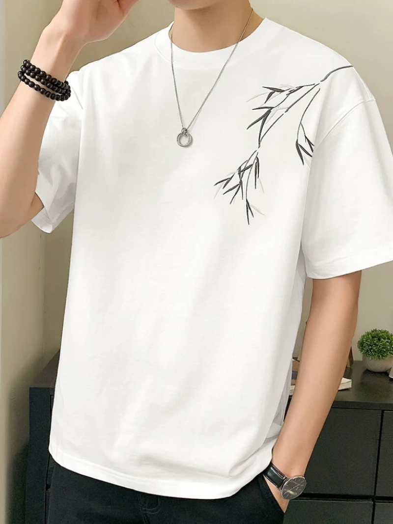 National trend men's short-sleeved T-shirt, loose and trendy ice cotton body, comfortable and breathable in summer, with a simple and versatile design details Picture