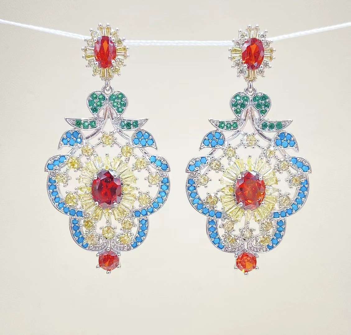 烧焊锆石耳环 时尚百搭耳饰 精致工艺饰品 女士气质耳环详情图3