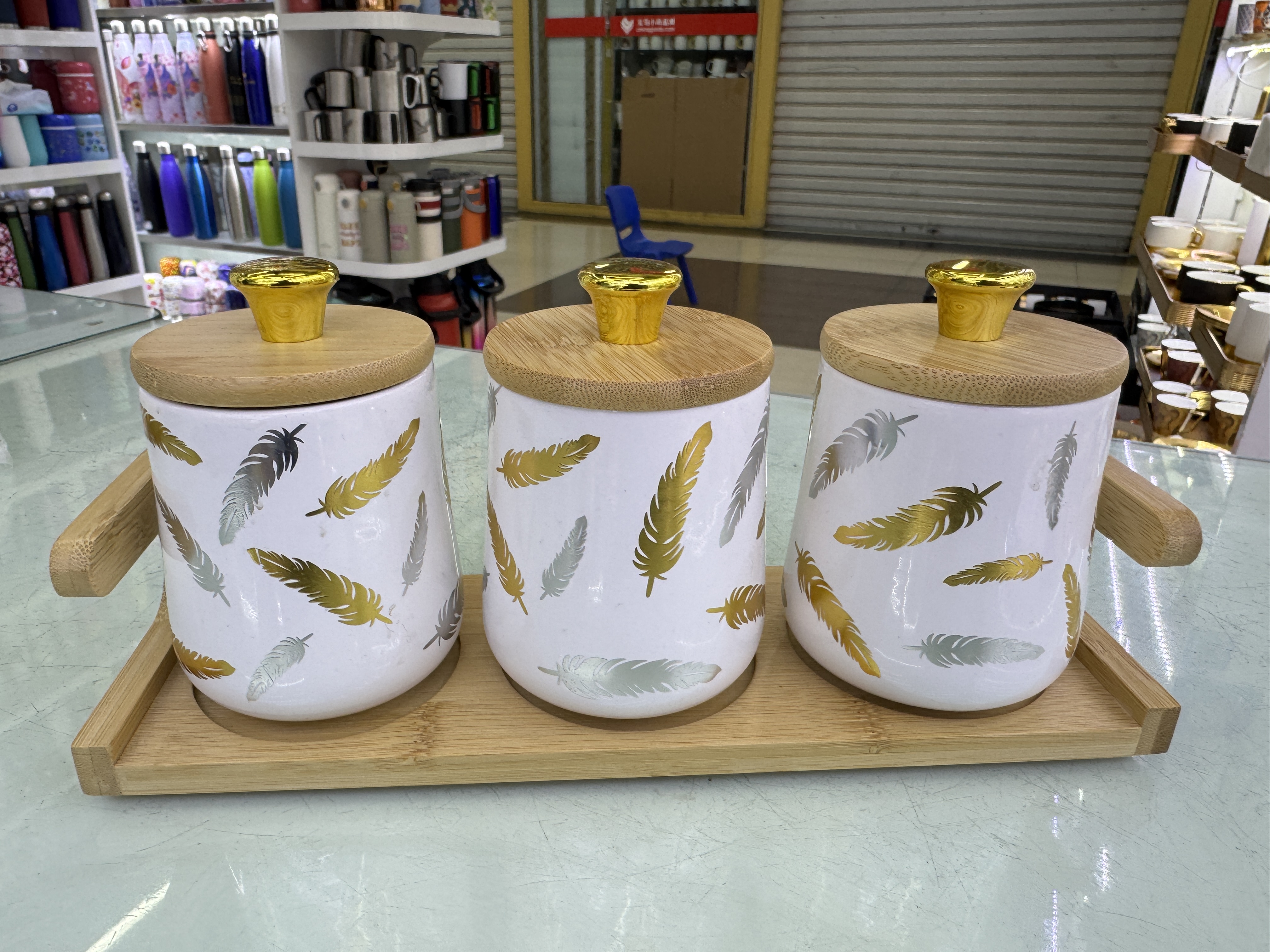 佛伦斯品牌  厨房类别  型号H304系列  陶瓷 调味罐 厨房用品 卫生整洁 3PC 套装  陶瓷厨房用品