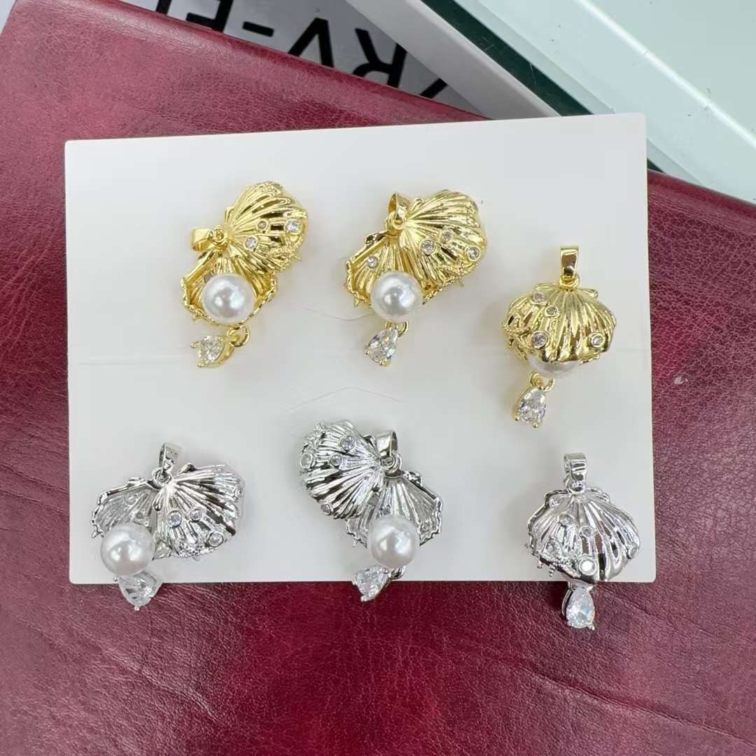 Creative Title: Home Accessories, Hanging Ornaments, Creative Hanging pieces, Finished products, Personalized Decorative items, Room wall decoration, Simple Style