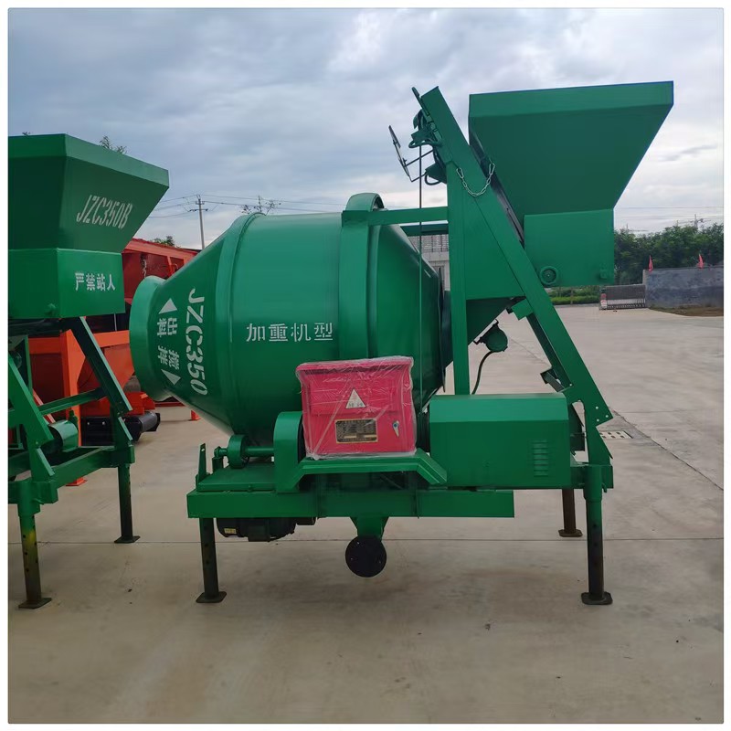 斜口搅拌机  发动机搅拌机  水泥搅拌机  滚筒式搅拌机  混凝土搅拌机  小型搅拌机    立式搅拌机  手推式搅拌机细节图