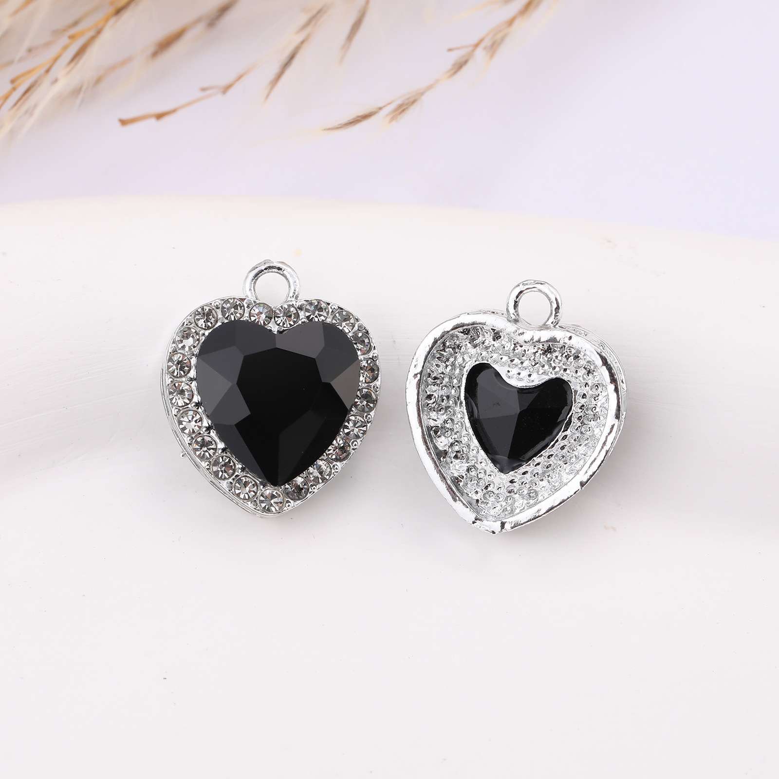 桃心创意吊坠 DIY饰品配件 手工材料制作创意diy饰品产品图