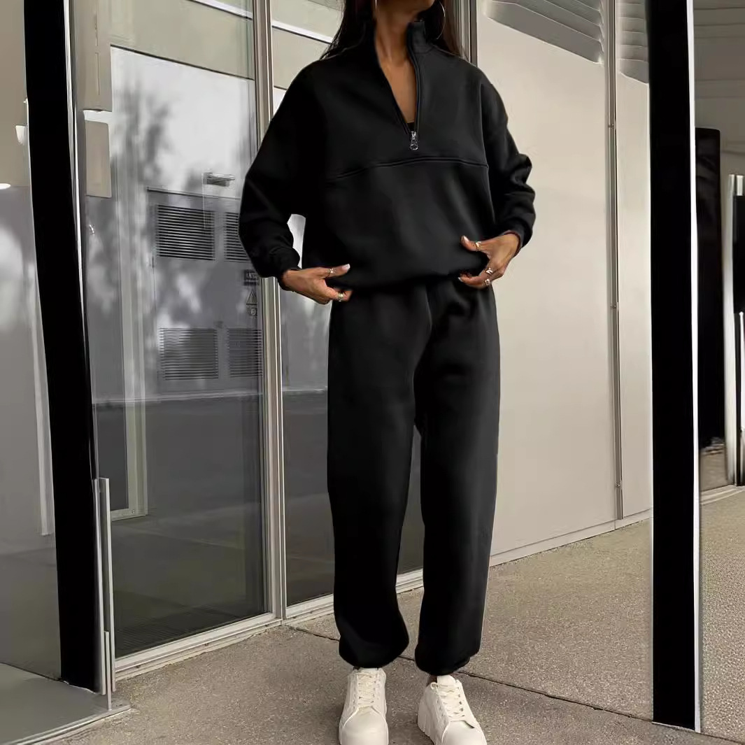 The 2025 autumn and winter Amazon cross-border new fashion lapel zipper solid-color casual two-piece set Application Scenario
