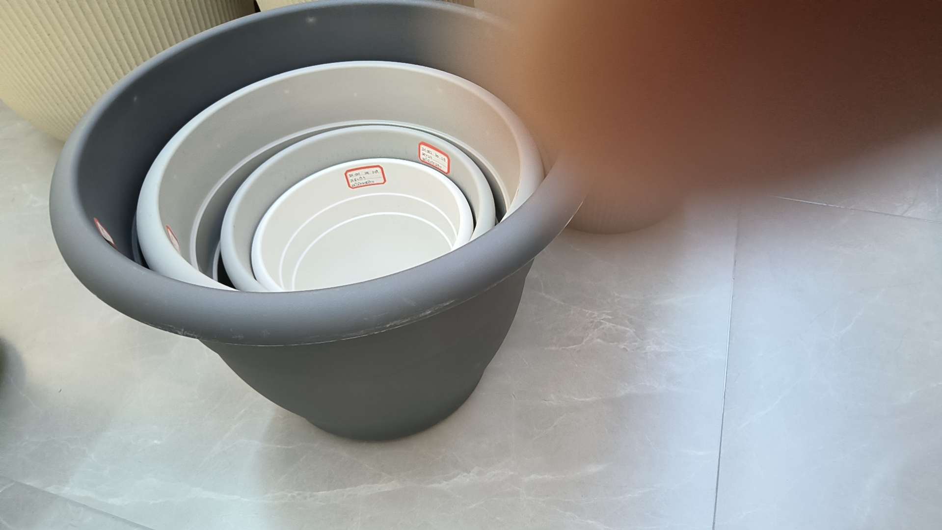 水桶、水缸实物图