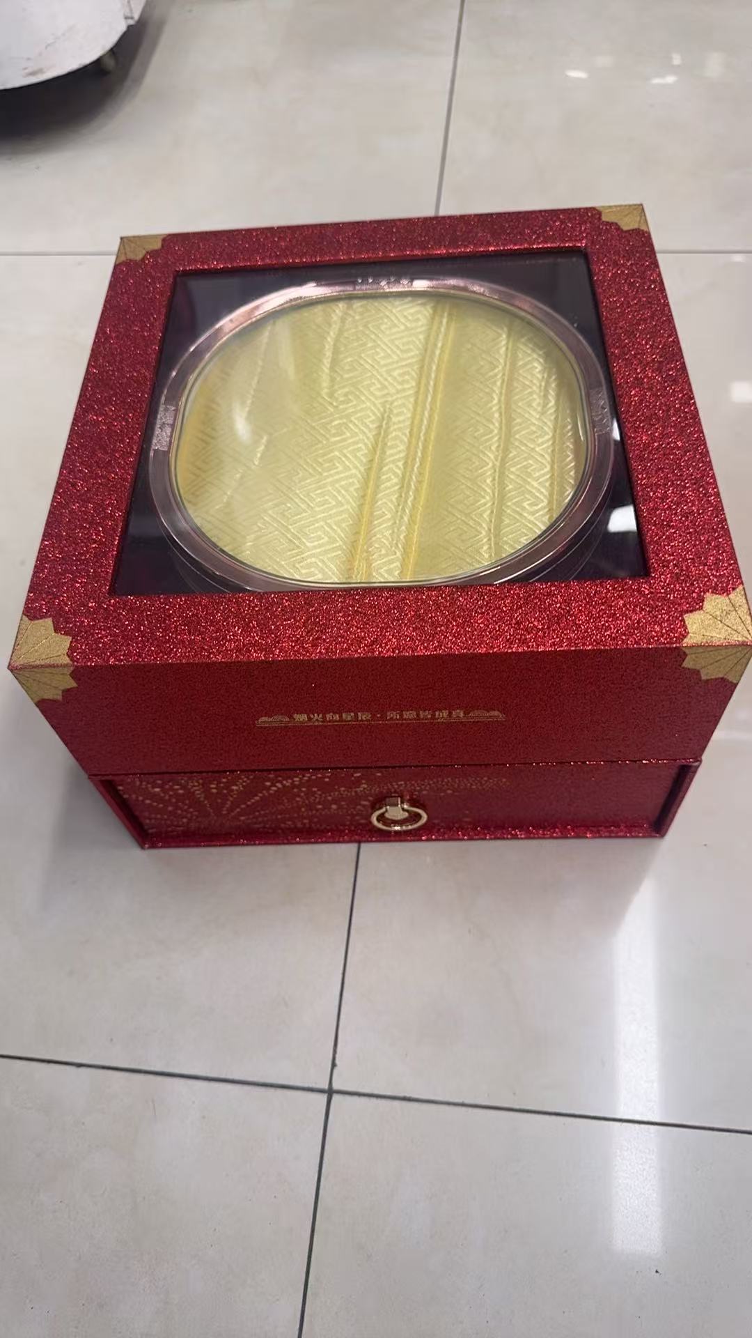 国潮红色礼盒258