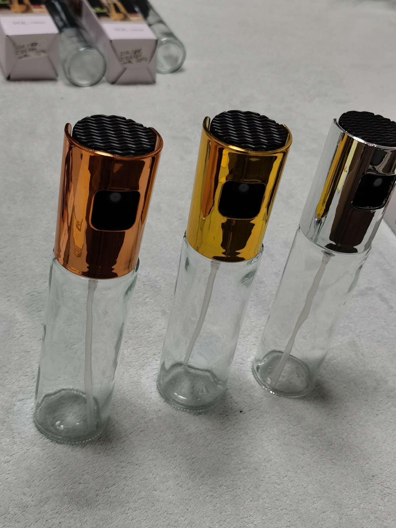 Press-type spray oil control bottle, kitchen oil spray bottle, seasoning bottle, seasoning bottle, oil pot, barbecue oil spray bottle, glass oil pot, spray-pouring integrated oil pot, oil spray bottle, quantitative oil suction bottle Item Picture
