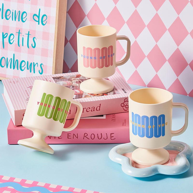 M80-8802 [Dopamine] High-legged mouthwash Cup, Creative Cartoon Brushing Cup, home, fun and cute tooth bucket for students to wash up Item Picture