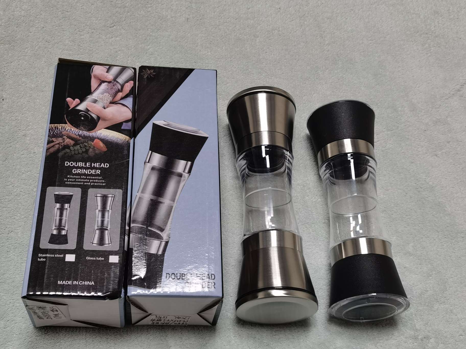 Pepper grinder, double-head manual sea salt and Sichuan pepper grain grinding bottle, black and white pepper powder magic tool, seasoning bottle and jar, freshly ground oil can, spray and pour integrated oil can, oil sprayer, massage, one-time quantitative oil suction bottle Item Picture