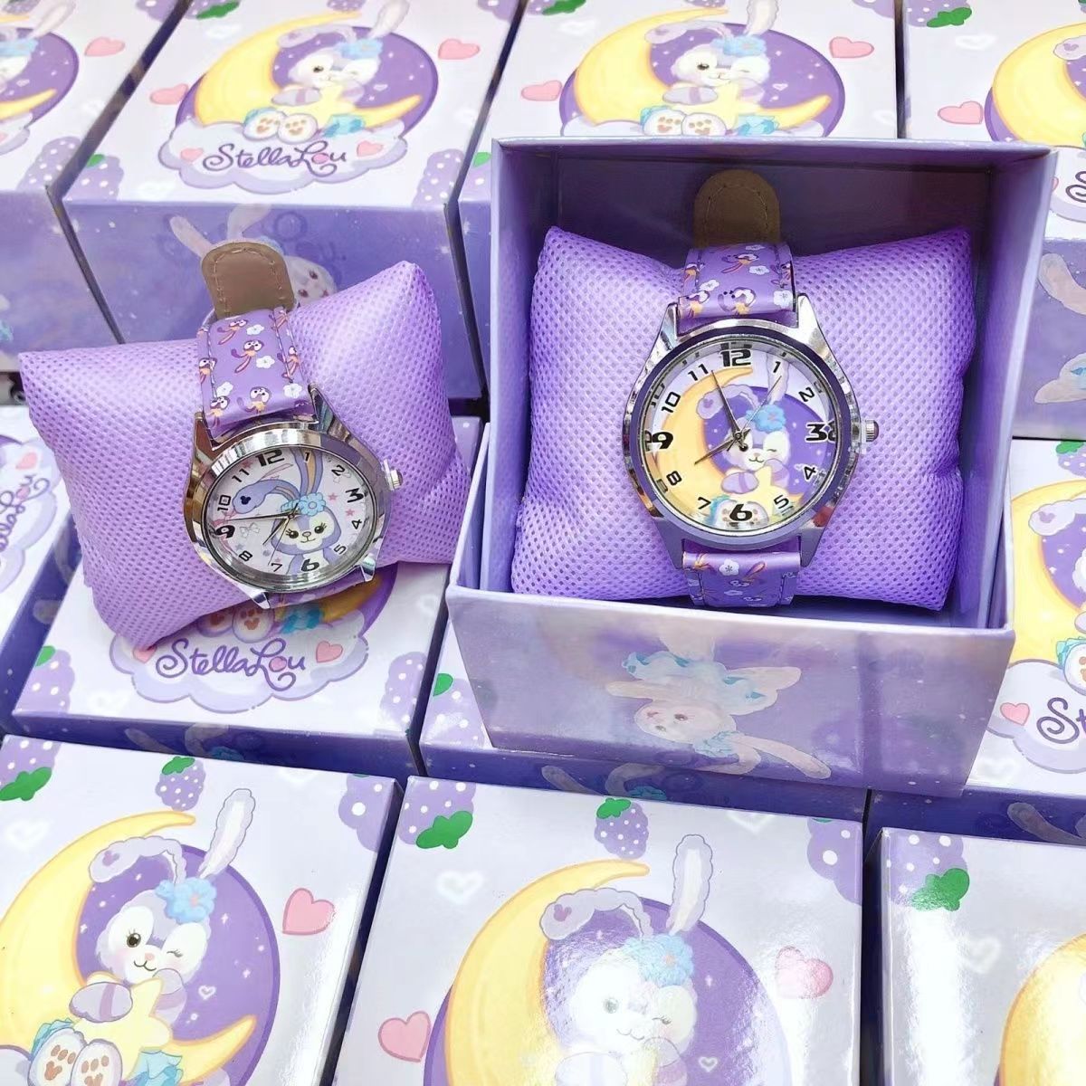 New children's watches, boys' and girls' watches, cartoon children's watches, gift box sets, primary school students' Kulomi Meile watches, laser Gatling guns, electronic luminous toys, children's small commodity ornaments, fun and creative toys details Picture
