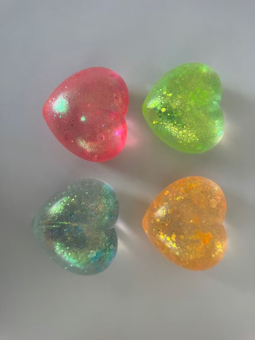 麦芽糖爱心 捏捏玩具 大人小孩都可以玩 非常解压