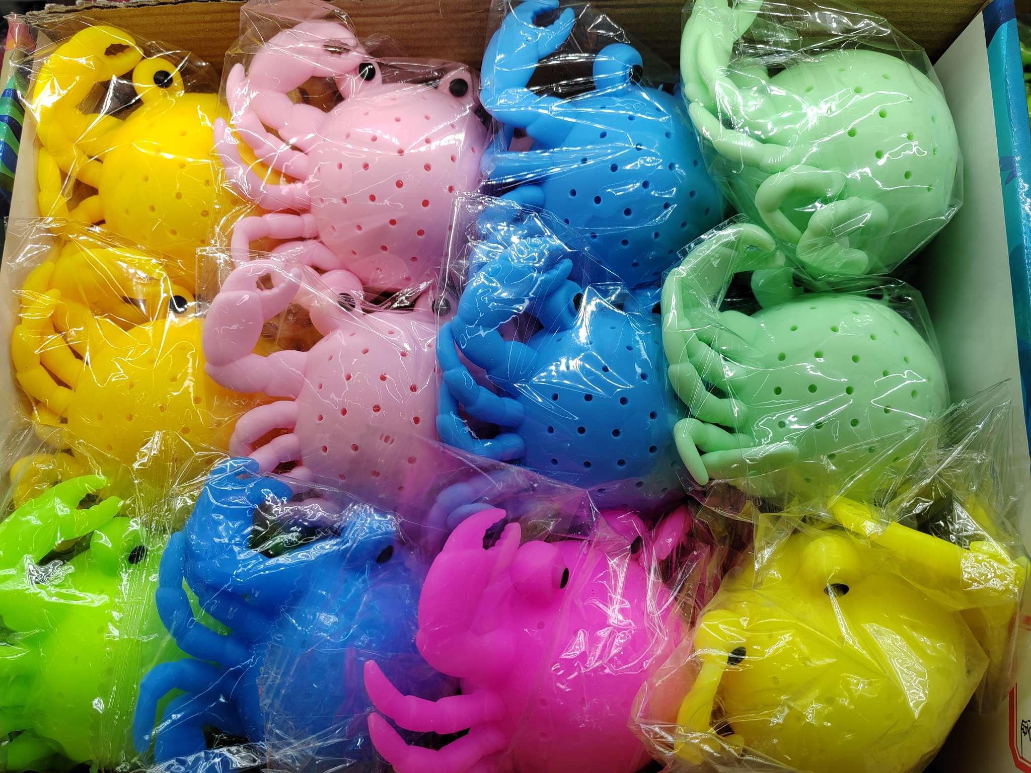 戏水系列玩偶捏捏乐戏水螃蟹喷水捏捏乐