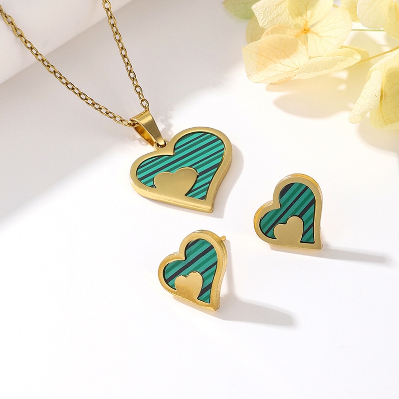 Heart-shaped necklace earrings, stainless steel export set, fashionable women's necklace wholesale set detail image 4
