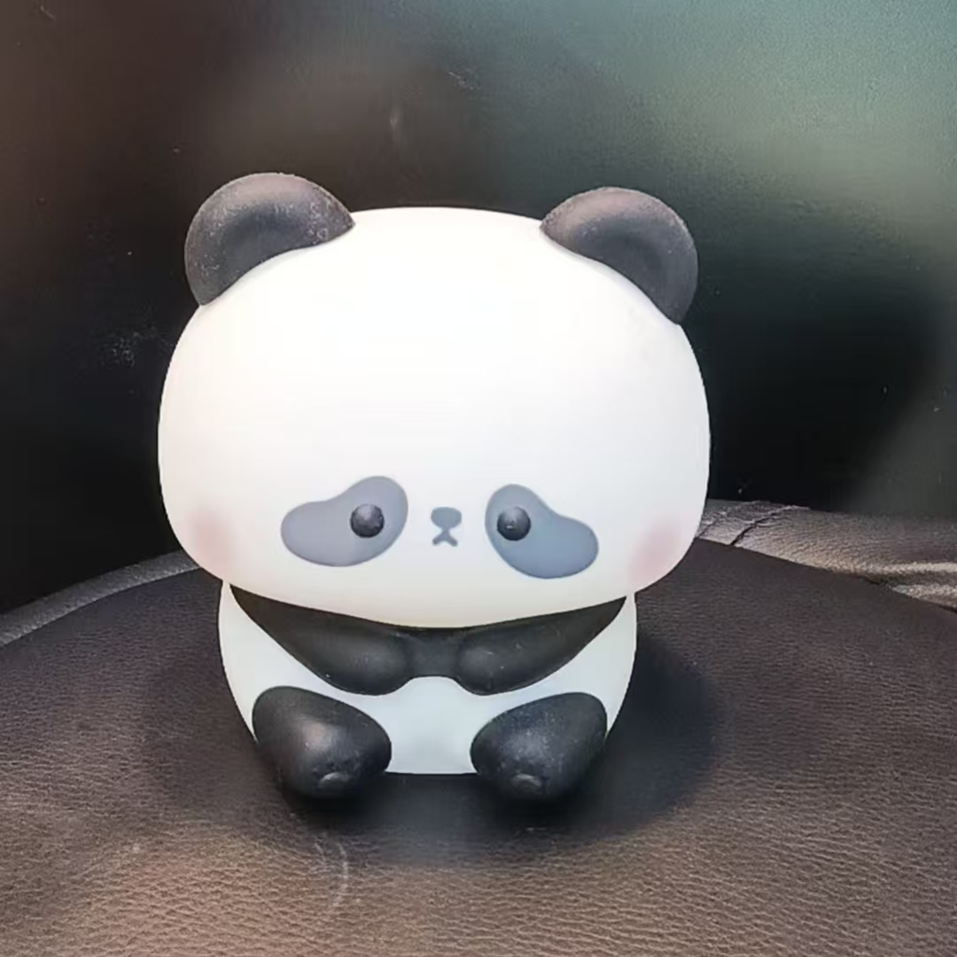 国潮   熊猫拍拍灯4