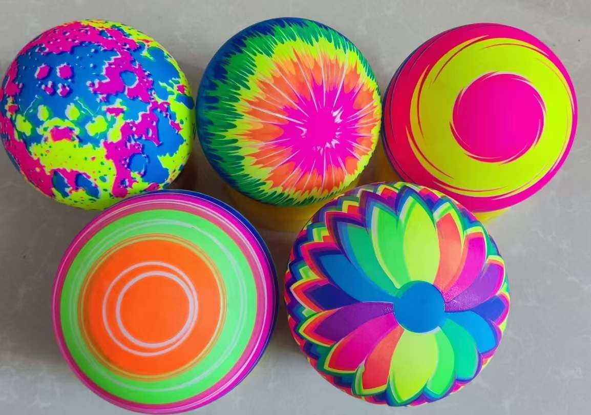 荧光球  全印球   单双印球  按摩球   贴标球  产品图