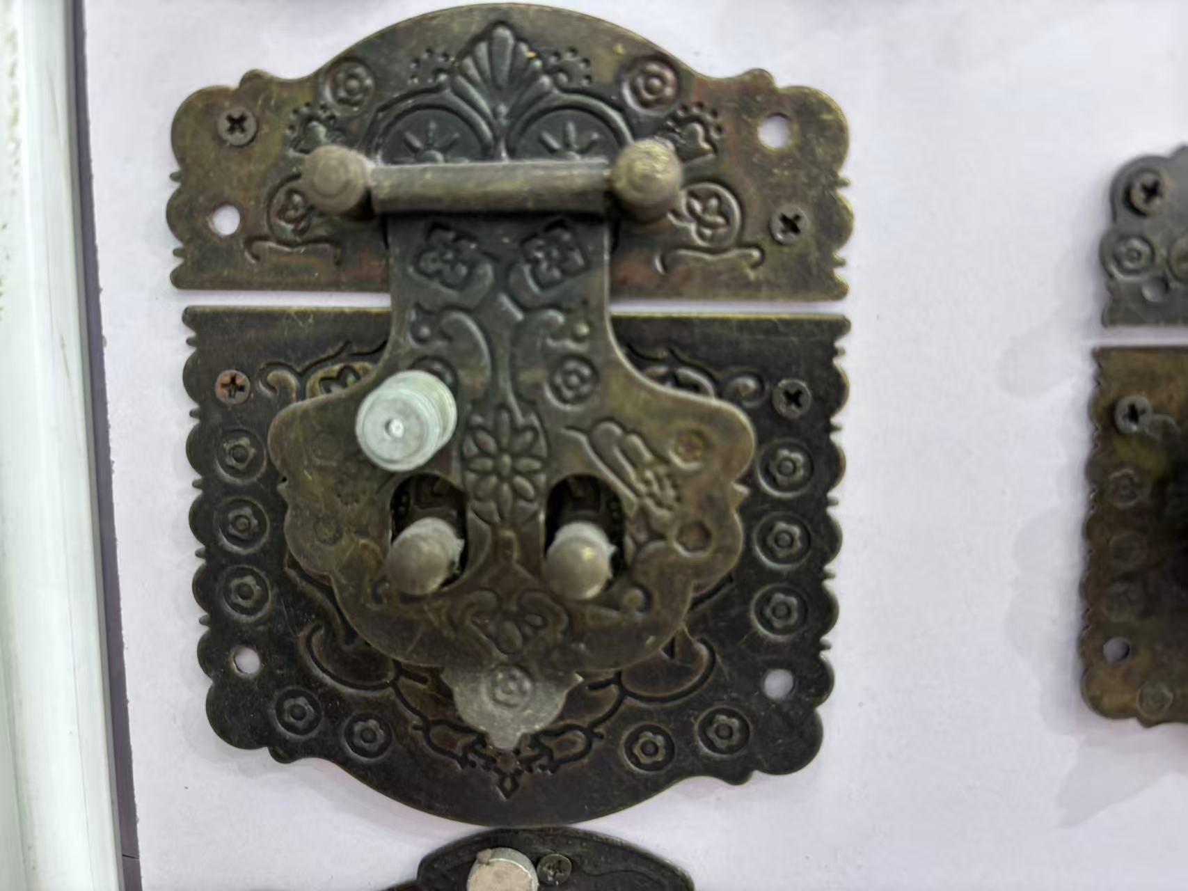 Guapo orquídea estilo caja hebillas cerraduras hebillas artesanales cajas accesorios