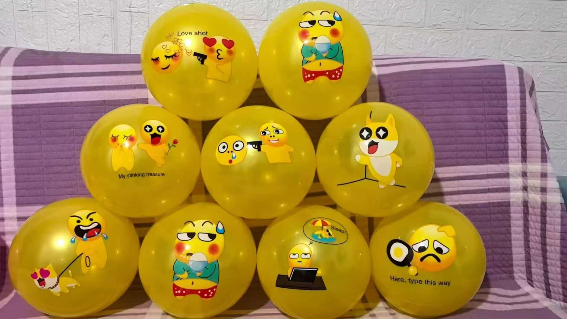 荧光球  全印球   单双印球  按摩球   贴标球  详情图10