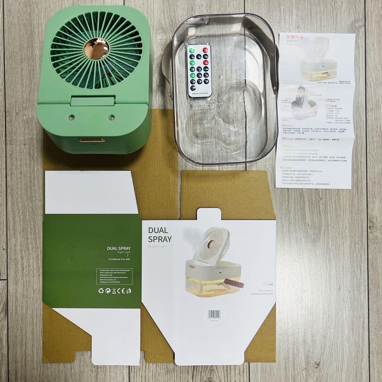 New best-selling mini fans, spray mini fans, mini handheld electric fans Application Scenario