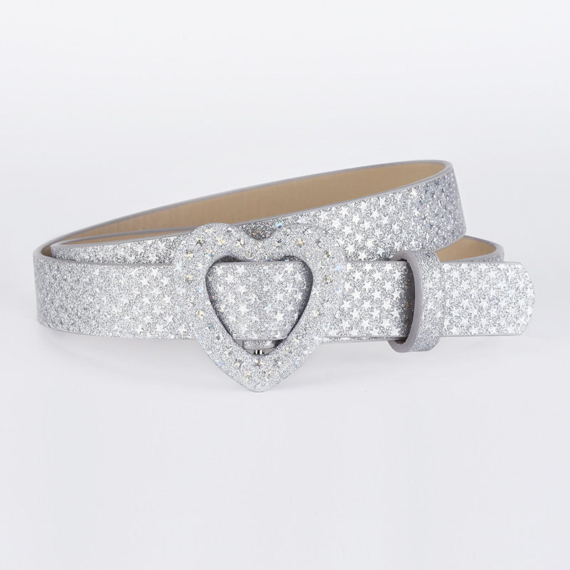 Children's belts, adult belts for girls, heart-shaped buttons for girls, paired with high-end jeans, school uniforms, and little princess belts Application Scenario