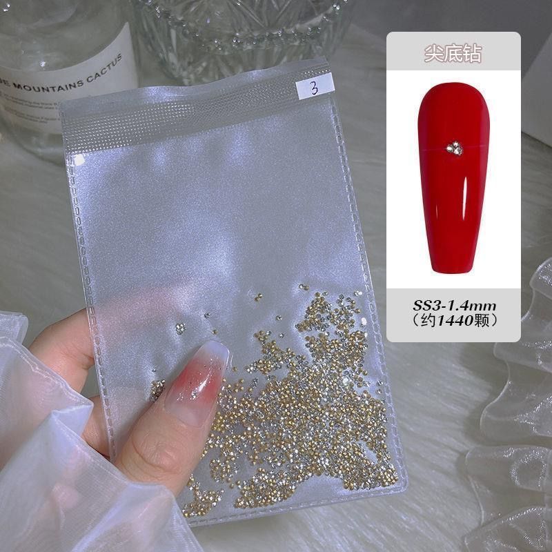 1440 domestic Dui Dui diamond nail art, Dui Dui pointed bottom size super shiny diamond white jewelry and decorative items mixed nail art accessories Item Picture