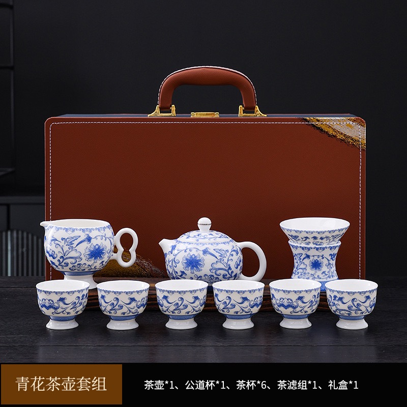 Kunkun Ceramic High-end Tea Set, blue and white porcelain lotus, white porcelain covered bowl, teapot, Kung Fu Tea Set, home and office tea brewing complete set of tea sets Item Picture
