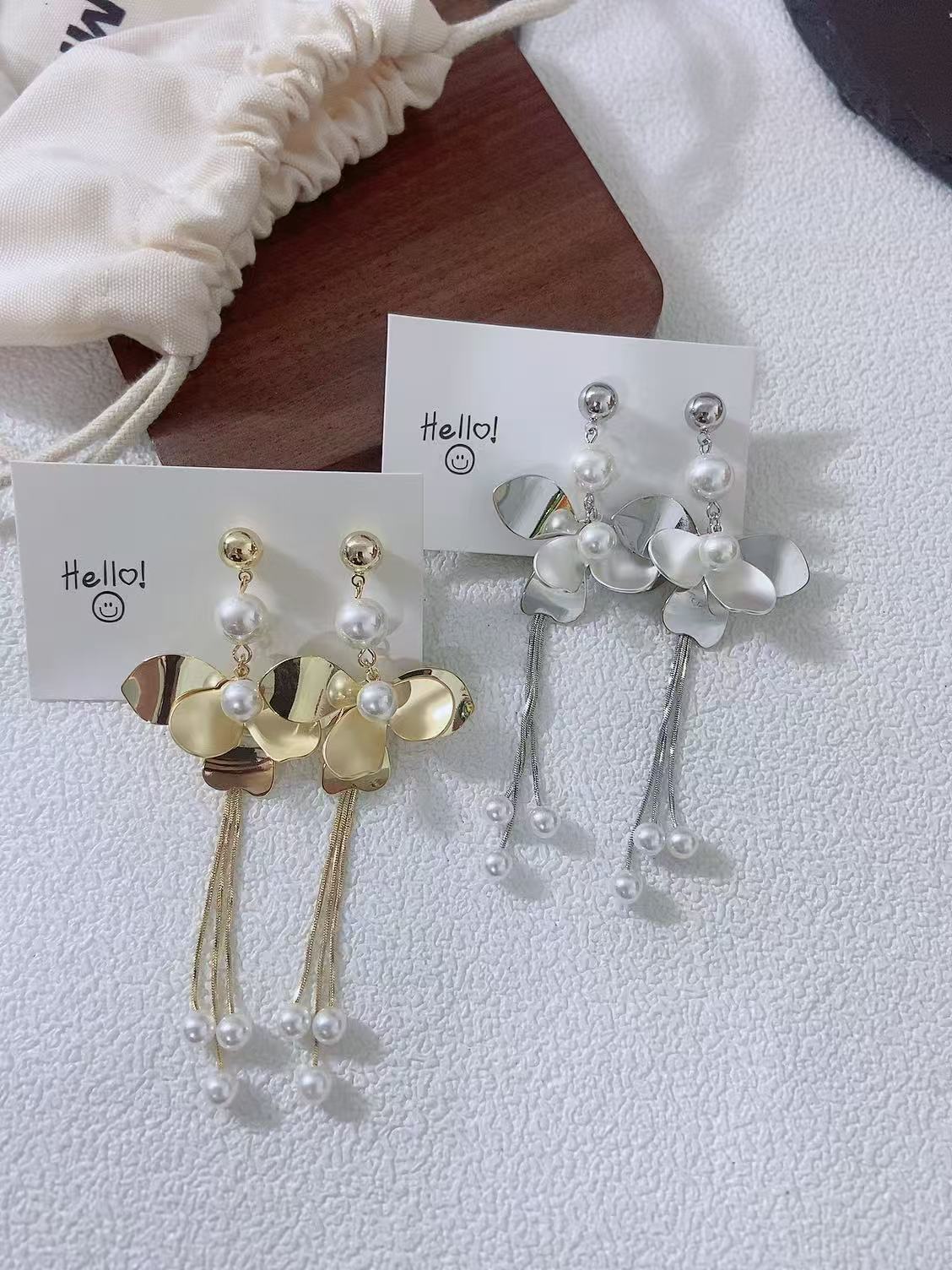 烧焊锆石耳环 时尚百搭耳饰 精致饰品耳环耳环