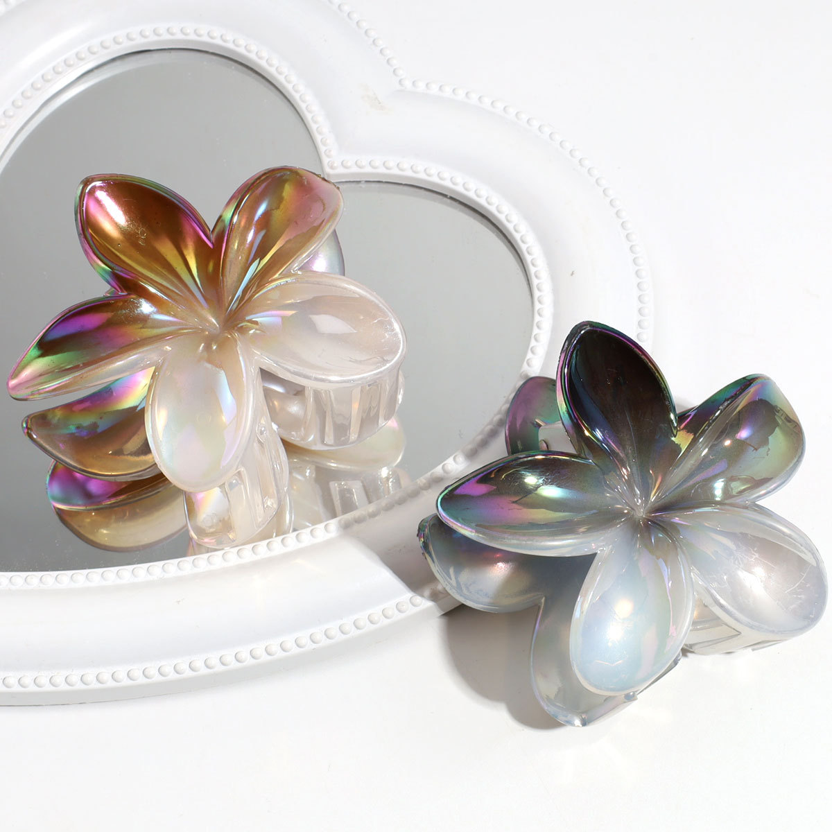 8CM流行鸡蛋花，双色UV电镀，实用鲨鱼夹，琳琳饰品新款上市发箍发箍发箍详情图10