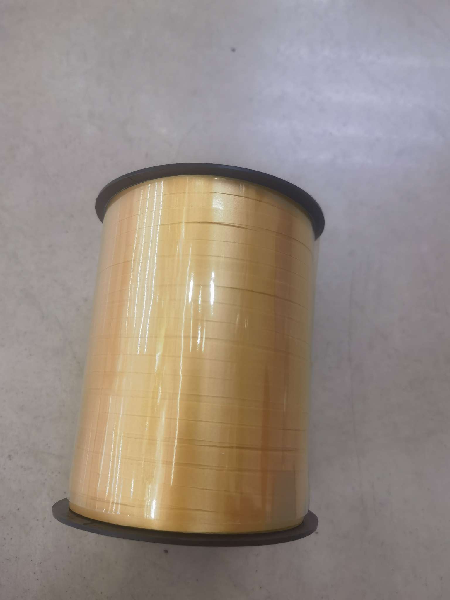 Source manufacturer of 500-yard plain balloon ties, colorful ribbons and ropes for office cultural atmosphere decoration supplies Specification image