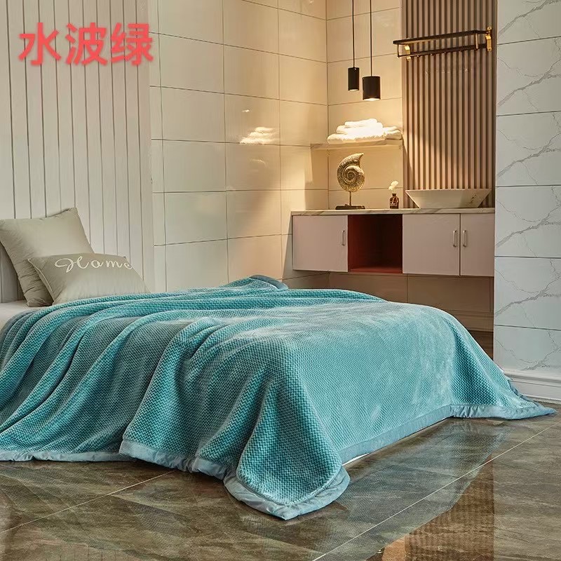 Han Suyun's blankets and quilts are thickened in winter. They are super thick for making beds in winter Item Picture