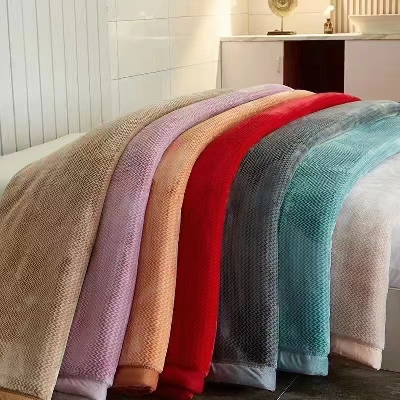 Han Suyun's blankets and quilts are thickened in winter. They are super thick for making beds in winter