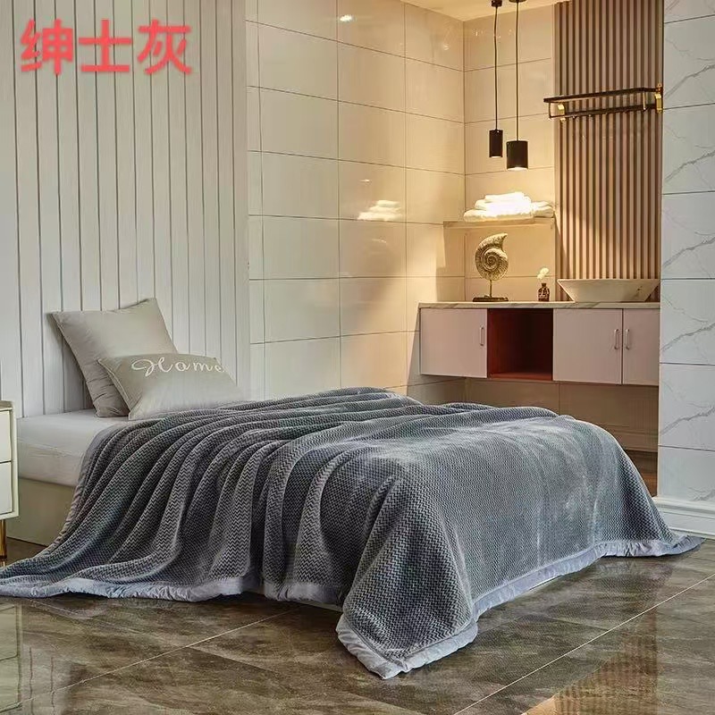 Han Suyun's blankets and quilts are thickened in winter. They are super thick for making beds in winter Specification image