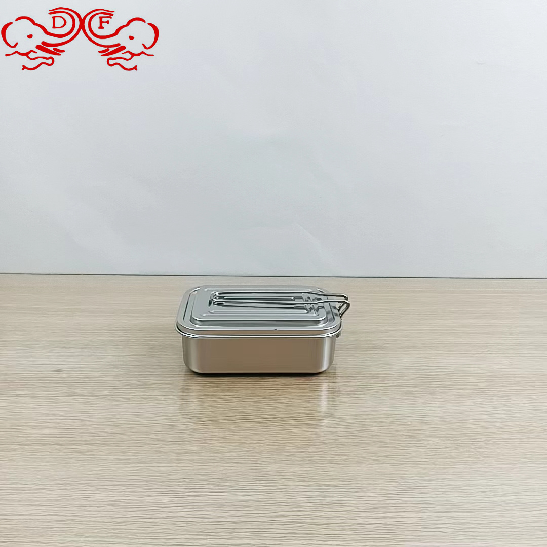 DF99230 stainless steel lunch box, thickened large-capacity student rectangular lunch box with lid, cafeteria steamed lunch box, DF TRADING HOUSE Application Scenario