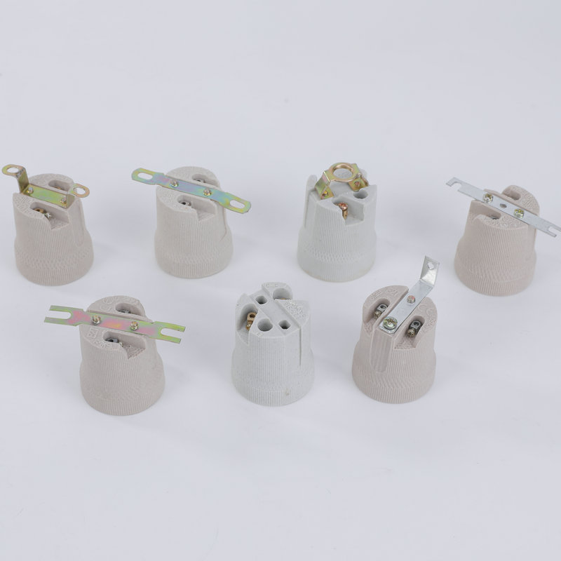 E27 ceramic bell-shaped lamp holder with bracket ceramic ceiling lamp accessory E27 lamp head in stock
