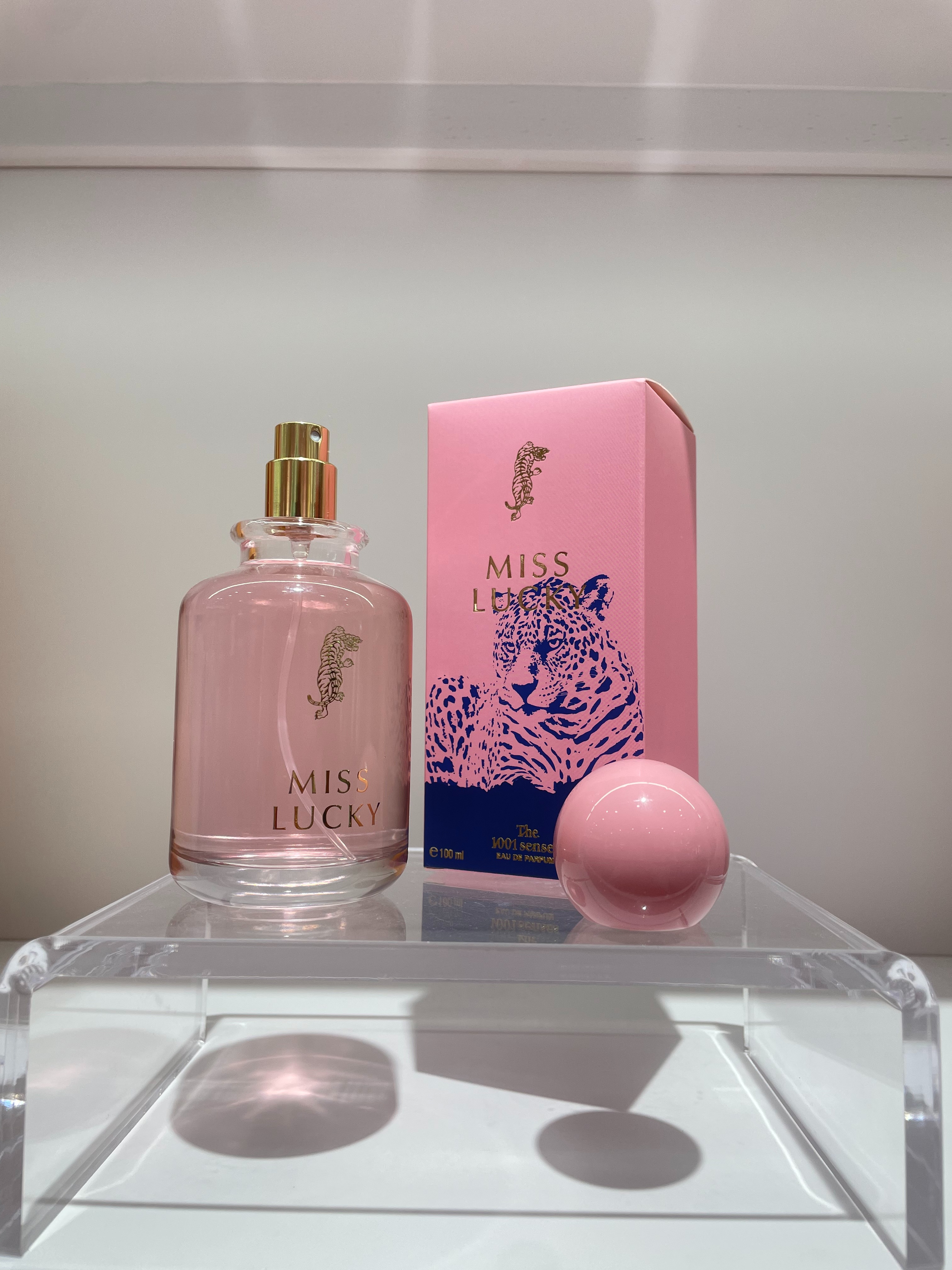  工厂直销 100ML 女性香水 MISS LUCKY 成熟的女性就像猎豹 优雅从容 自信迷人 Perfumes 详情2