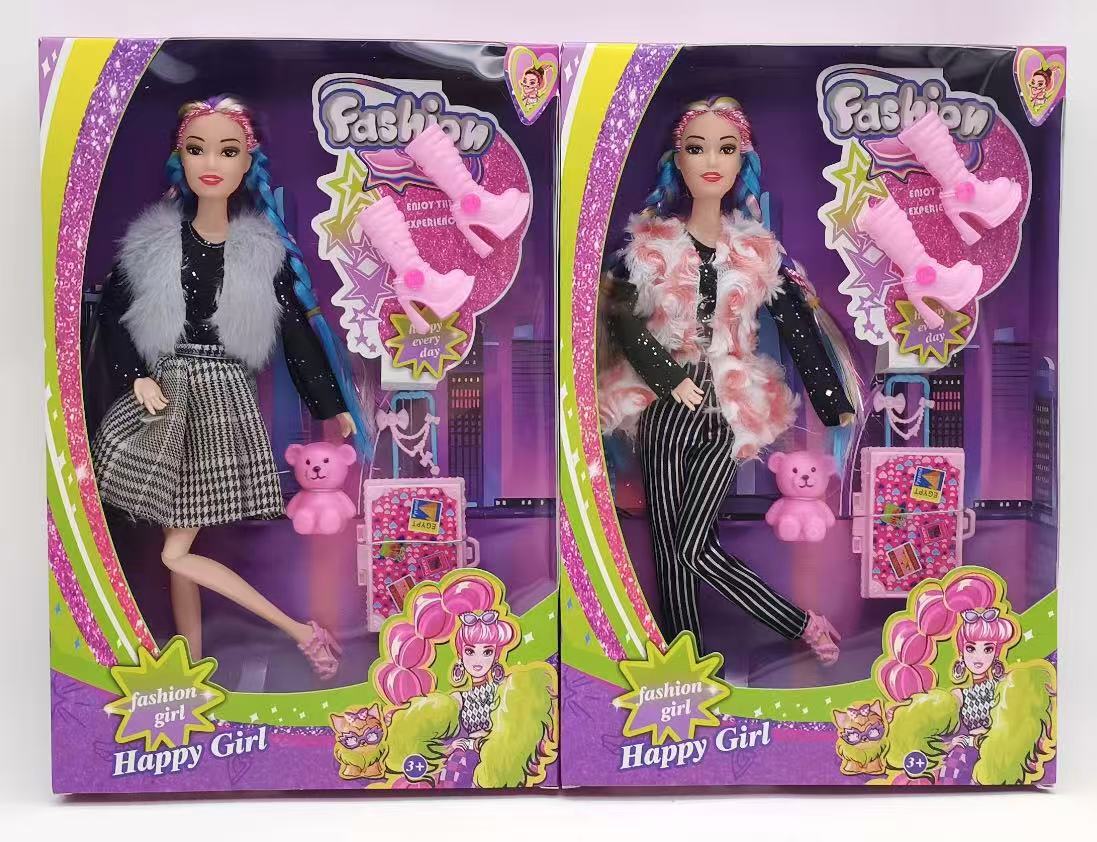 娃娃公仔实物图