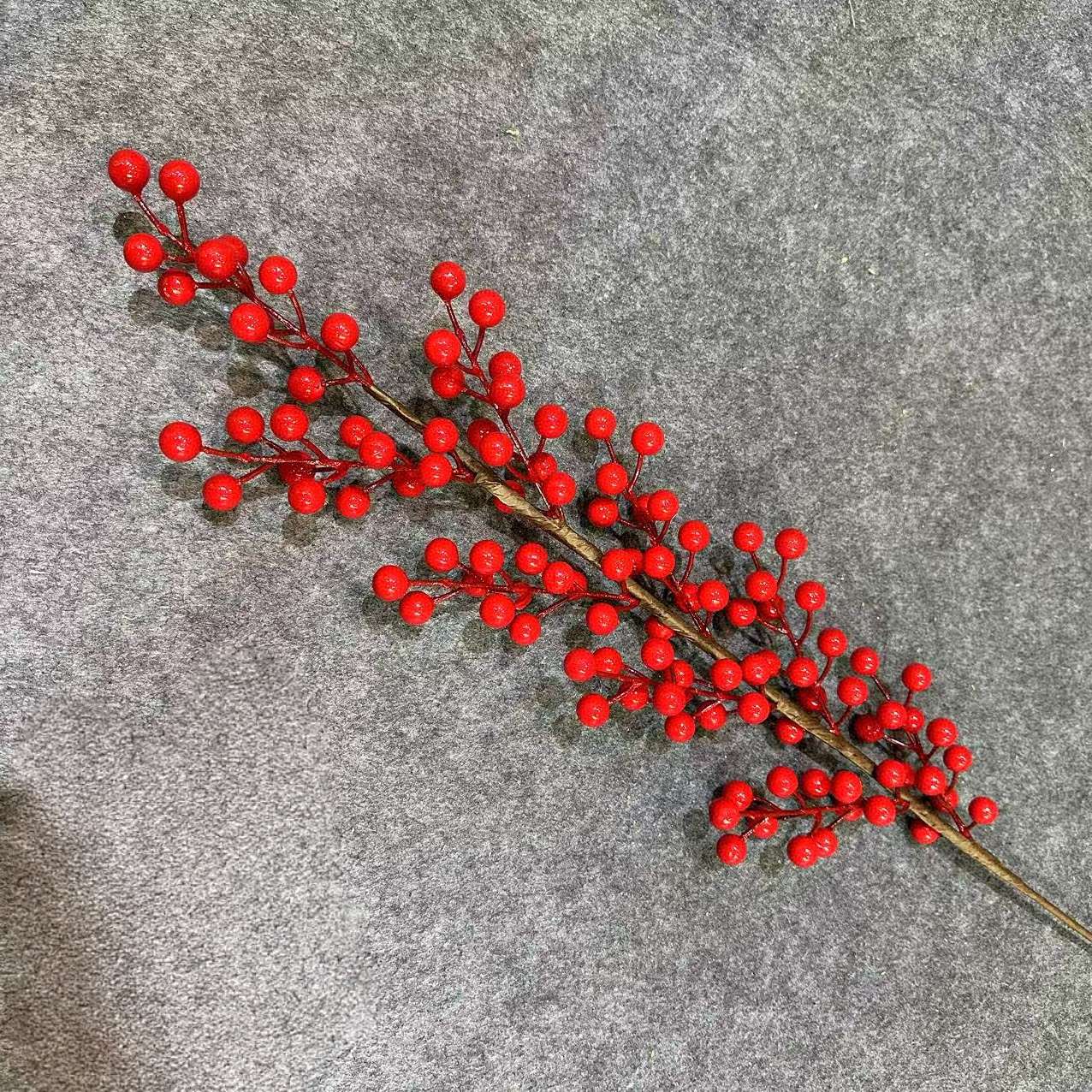 Simulated horticultural culture office decoration Red fruit